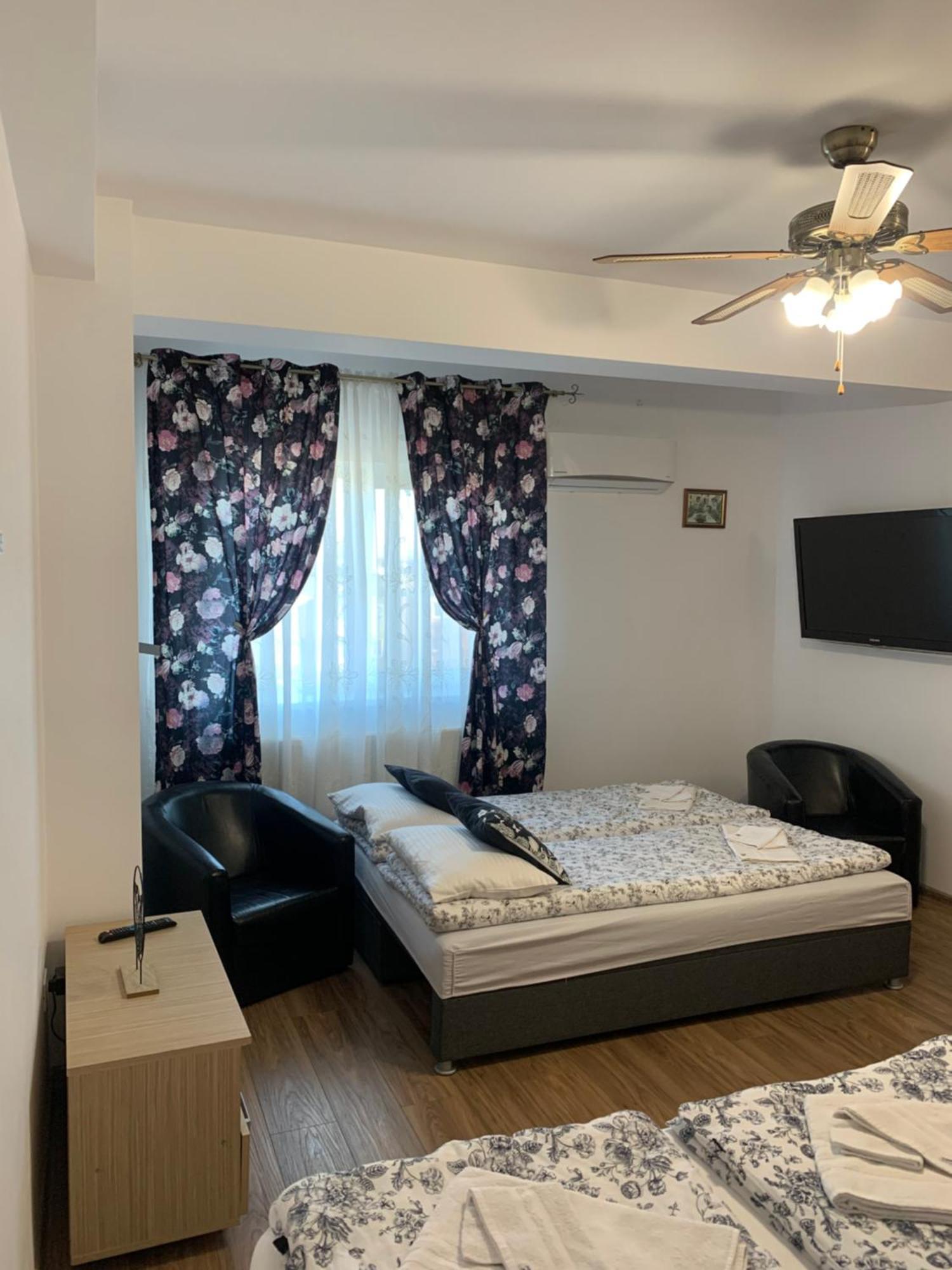 Criss Home Bulevard Alba Iulia Exteriér fotografie